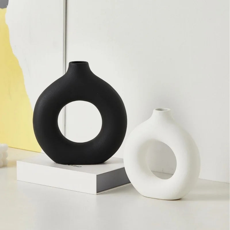 Doughnut plastic vase, living room flower arrangement table soft decoration, creative living room ornaments