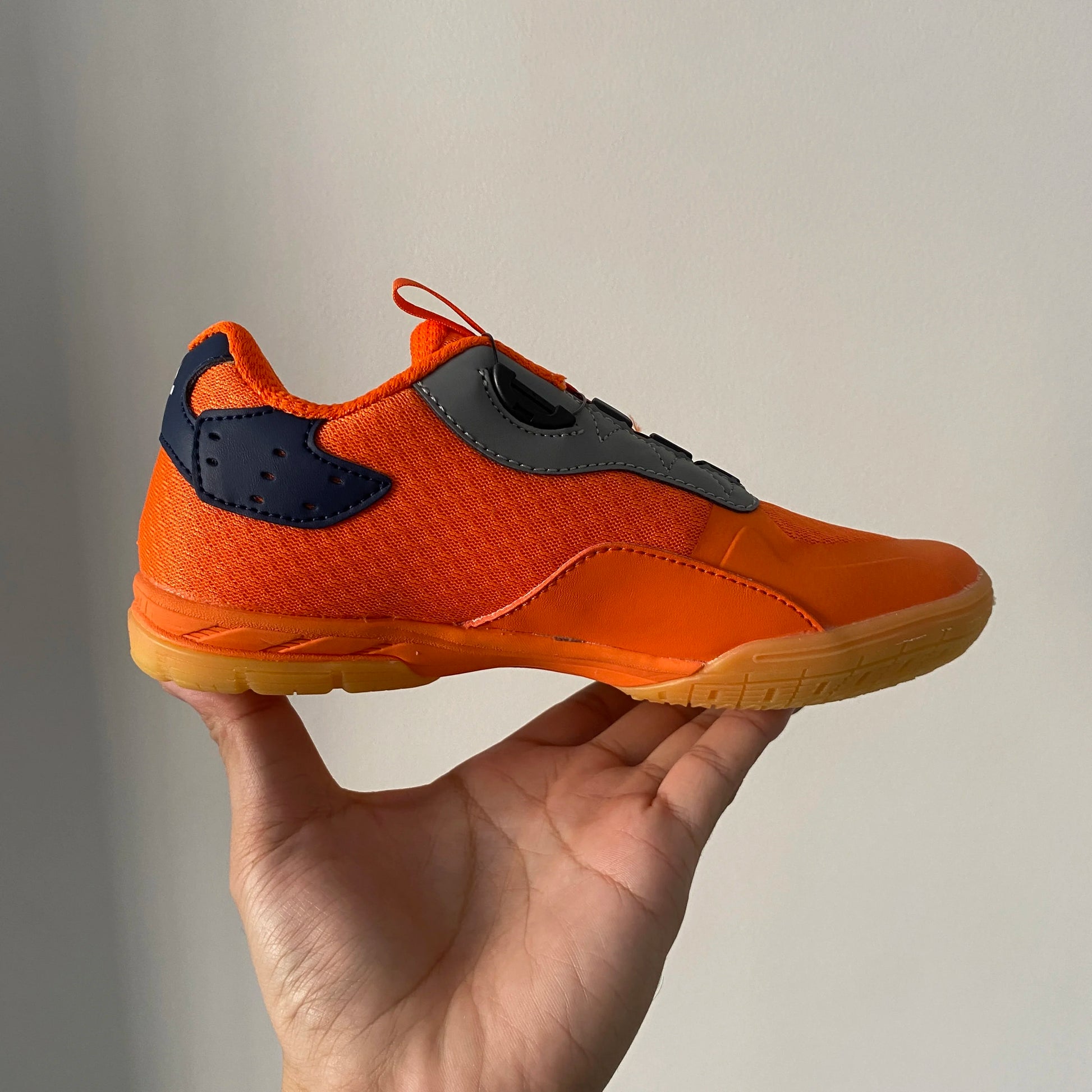 2025 New Men's Women's Table Tennis Shoes Badminton Shoes Outdoor Casual Shoes Wear-resistant Comfortable