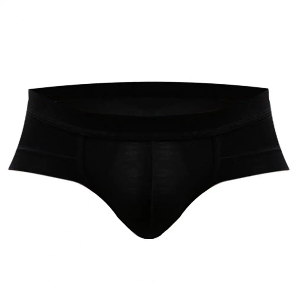 Men's tight-fitting boxer briefs for sports and gym.