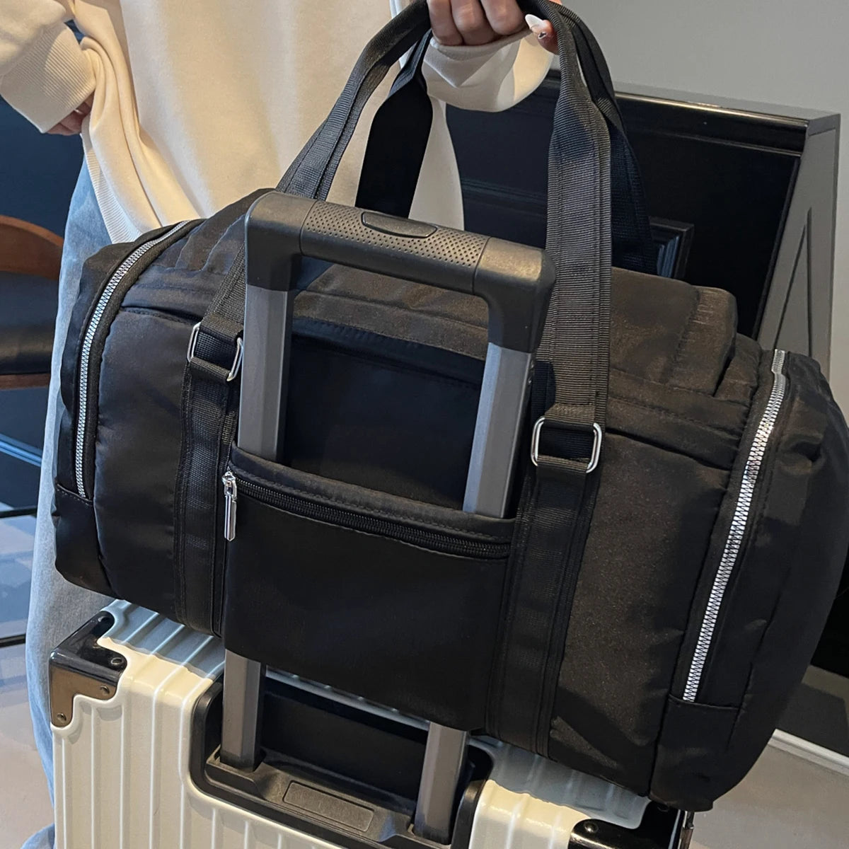 Nueva bolsa de viaje de gran capacidad, bandolera, bolsa de almacenamiento, bolsa de embarque para viajes de negocios, bolsa deportiva para fitness.